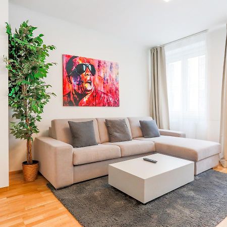 Sky9 Apartments Margareten Wien Eksteriør billede